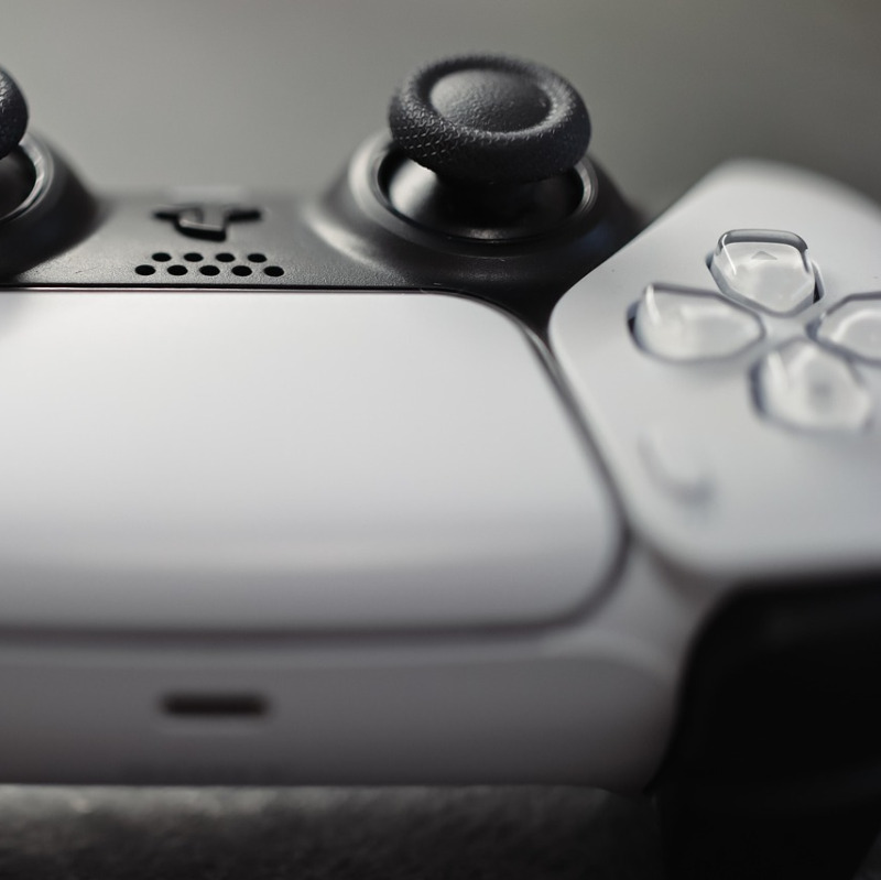 pc gaming neon controller esports